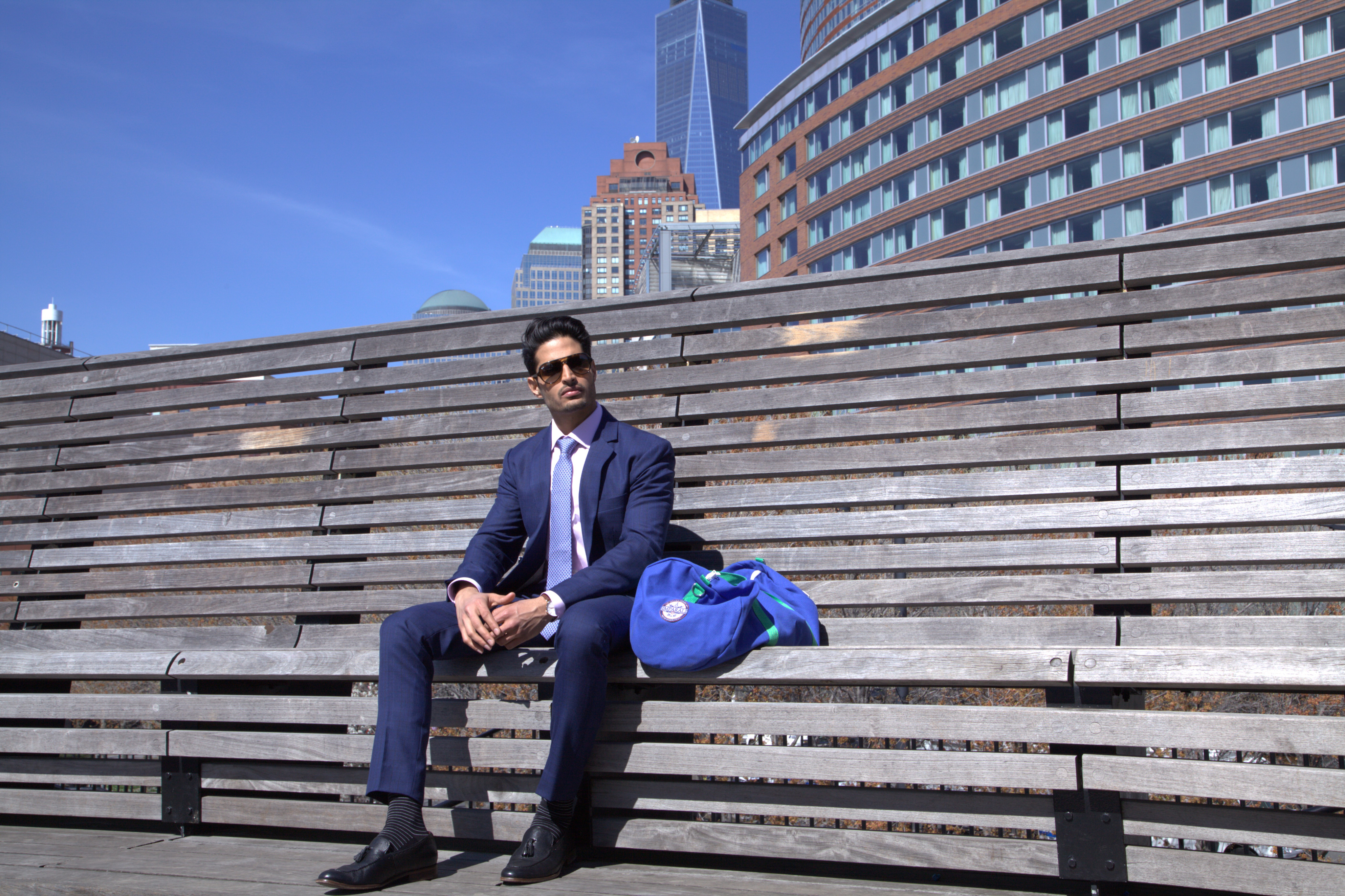LOOK 08 — The Architect
